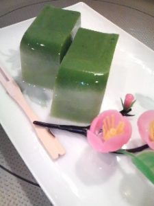 青汁ミルク寒天